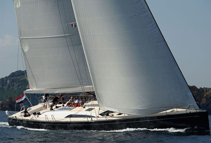 10_Top_gorgeous_sailing_yachts-Swan 80S