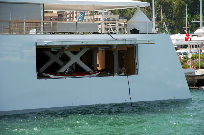 A peek into Steve Jobs luxury yacht