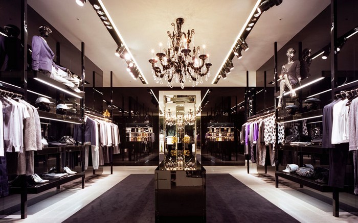 Luxury Fashion Boutiques in Milan