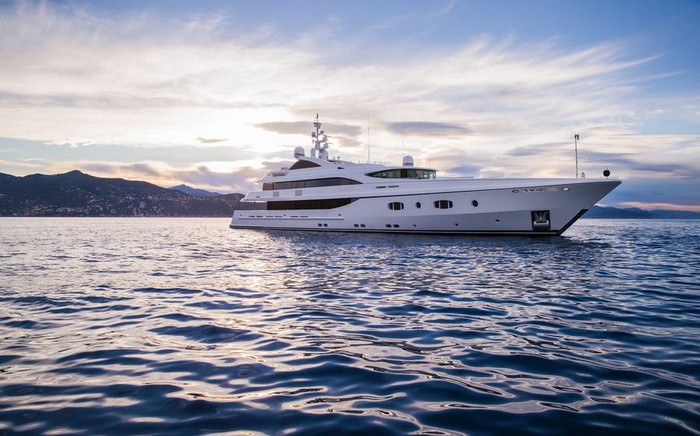 The most luxurious superyachts available for charter