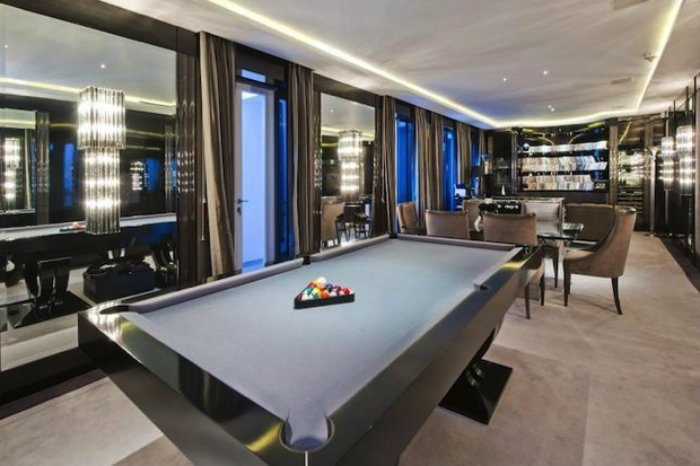 20 playing tables for a luxury gaming room for Pool design game