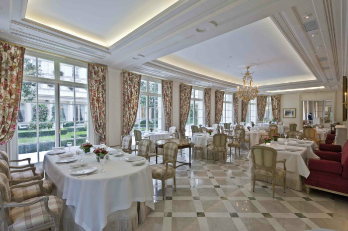 Guide to Paris Epicure Luxury Restaurant