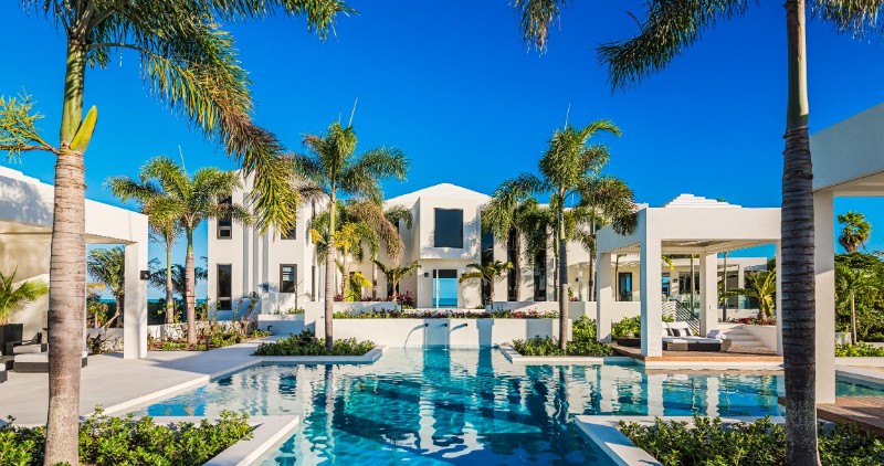 Discover Triton Luxury Villa: A Caribbean-Chic Paradise