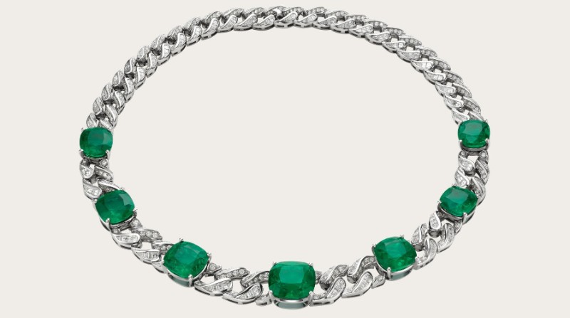 Holidays Gifts – Get A Look to 10 Contemporary Jewels