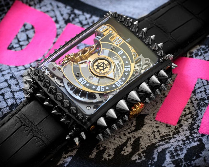 HL2.3 PUNK Timepiece - A Symbol Of Luxury Rebellion