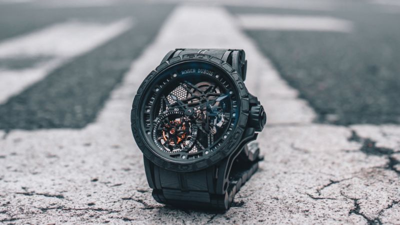 Roger Dubuis Spider Excalibur Carbon 3 - What A Powerful Timepiece!