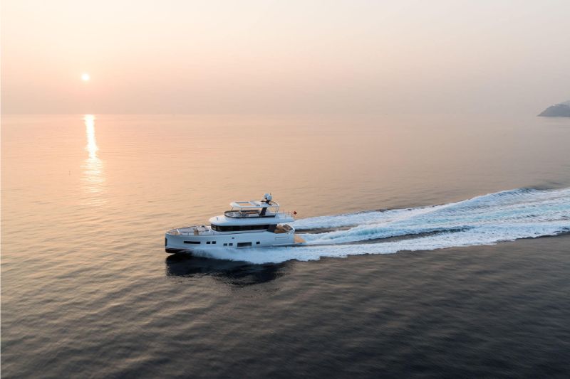 Explore The Word Inside The Sirena 64 Superyacht
